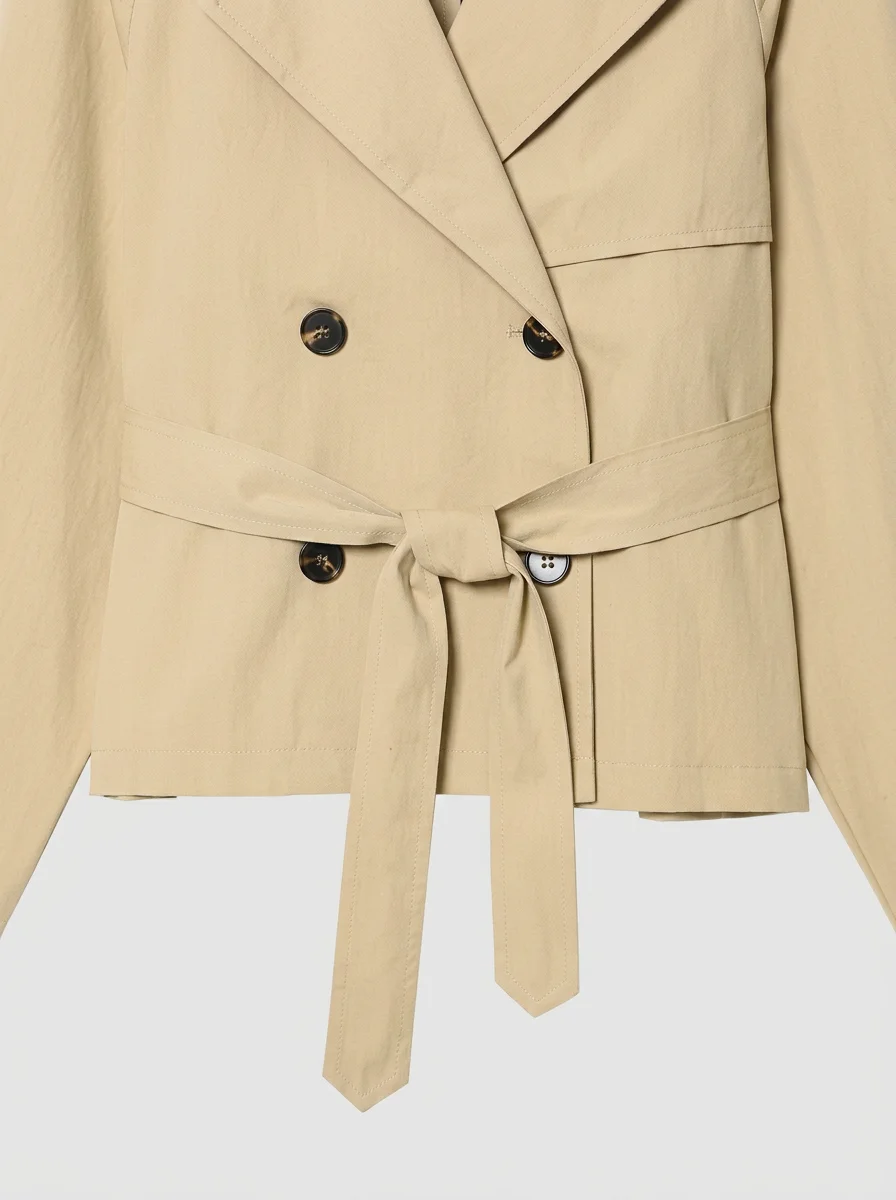 Trench court ample femme silhouette moderne ajustable - Vue 10 - Trench court